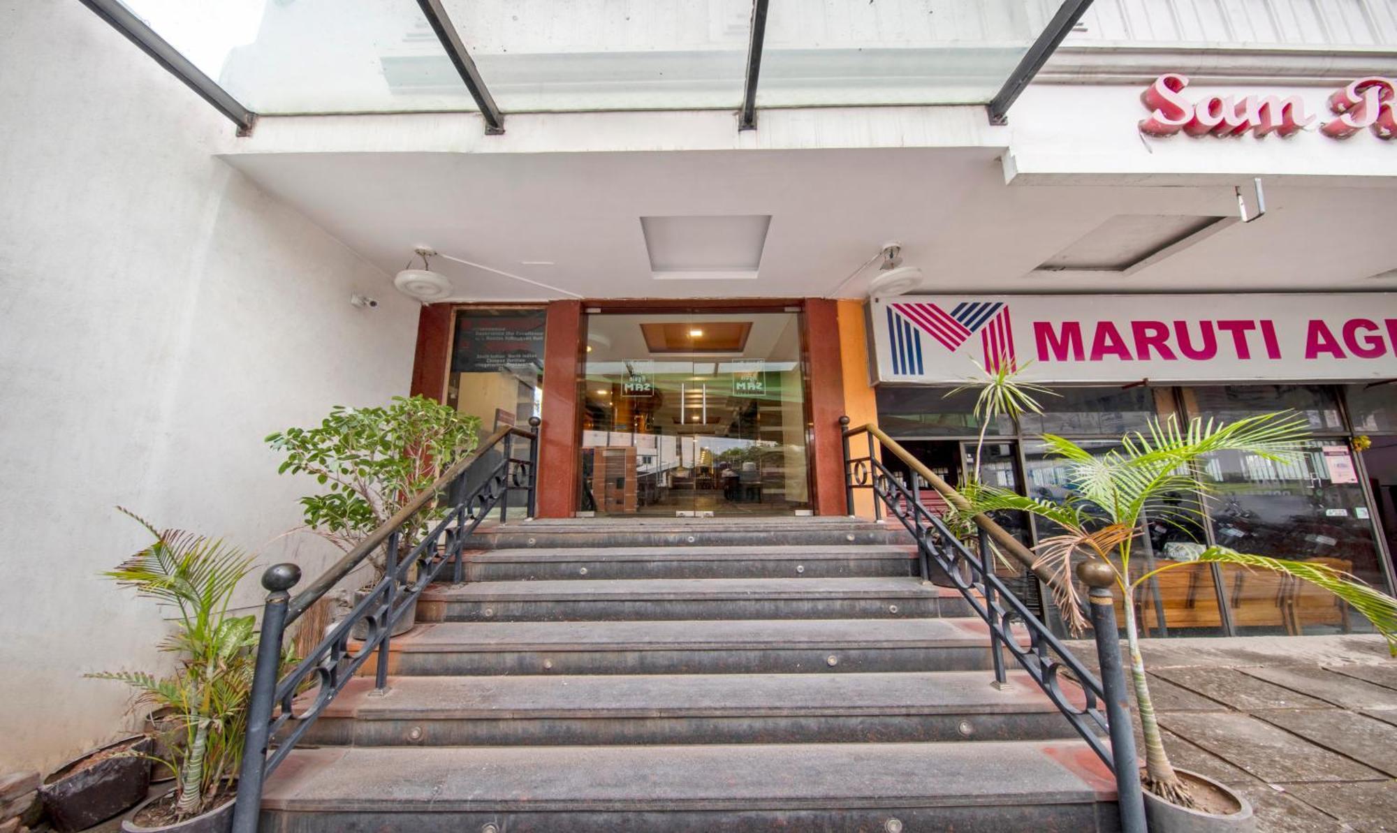 แฟ็บโฮเต็ล แซม เรซิเดนซี Hotel โคอิมบาทอร์ ภายนอก รูปภาพ