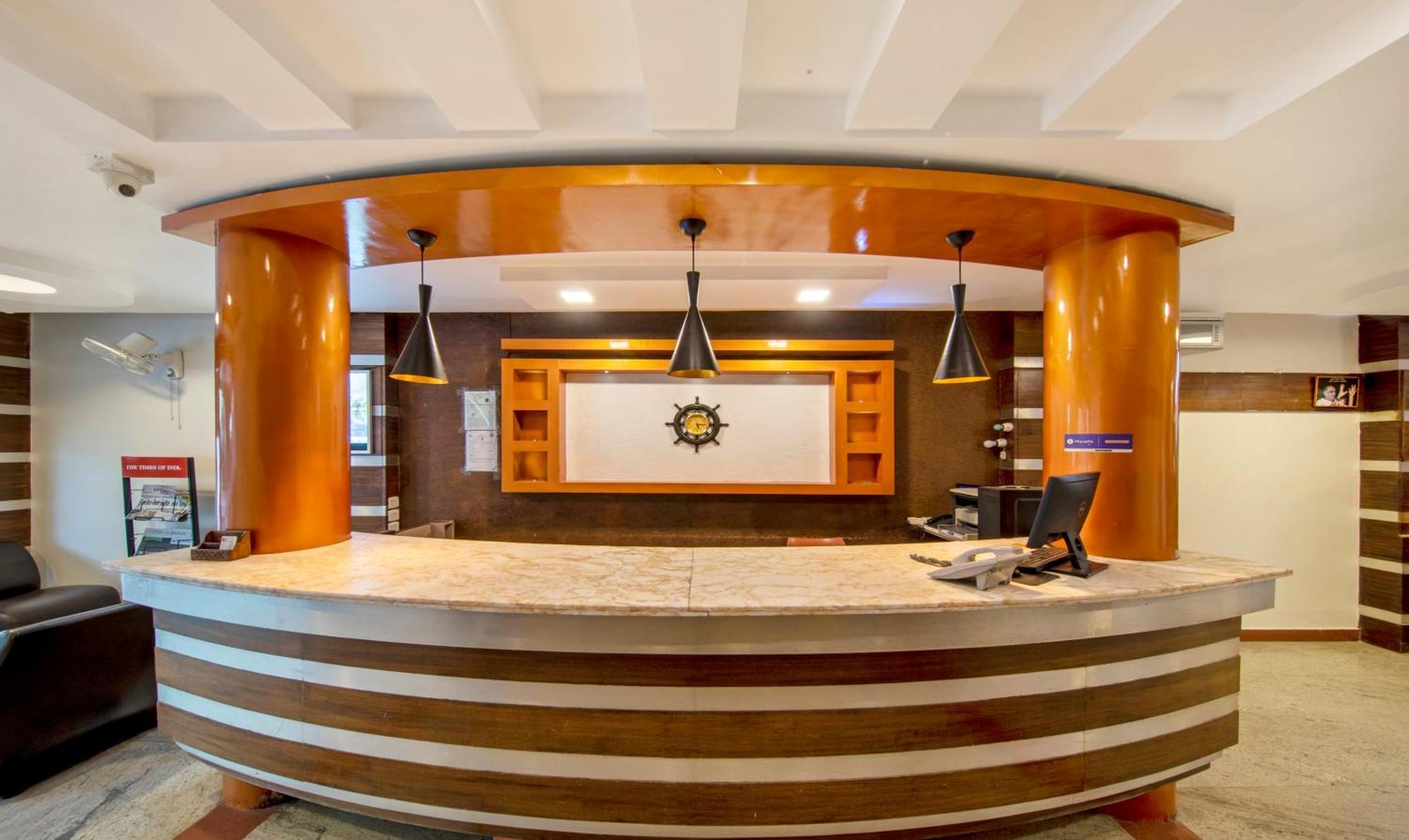 แฟ็บโฮเต็ล แซม เรซิเดนซี Hotel โคอิมบาทอร์ ภายนอก รูปภาพ
