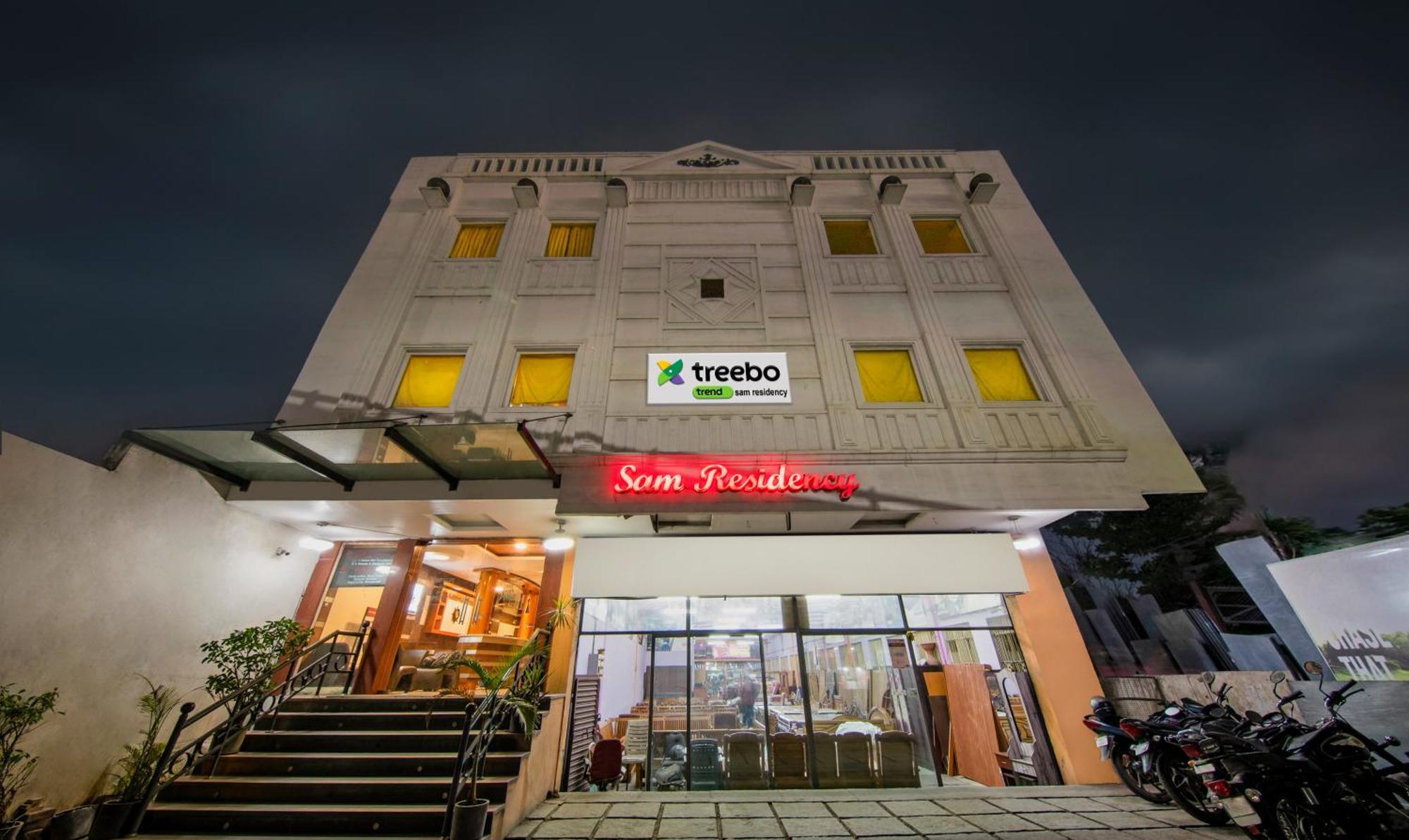 แฟ็บโฮเต็ล แซม เรซิเดนซี Hotel โคอิมบาทอร์ ภายนอก รูปภาพ